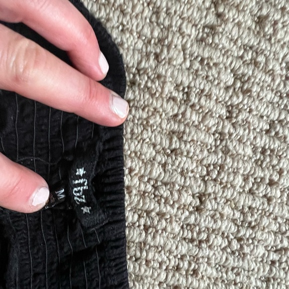 Girls Jean shorts (4) & skirt - Picture 5 of 11